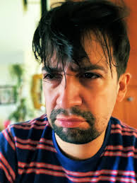  @Lin_Manuel hair but as you scroll down it gets longer and longer - a thread @VAMNit