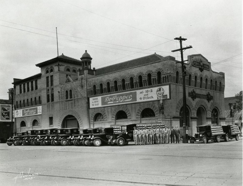 baylorenergy's tweet photo. In 1885, pharmacist Charles Alderton experimented by mixing fruit flavors together at The Old Corner Drug Store.  The concoction created would become the formula for Dr Pepper. It became a favorite &amp; soon people across town ordered the drink originally known as a Waco. #tbt https://t.co/jTykgUsbqr