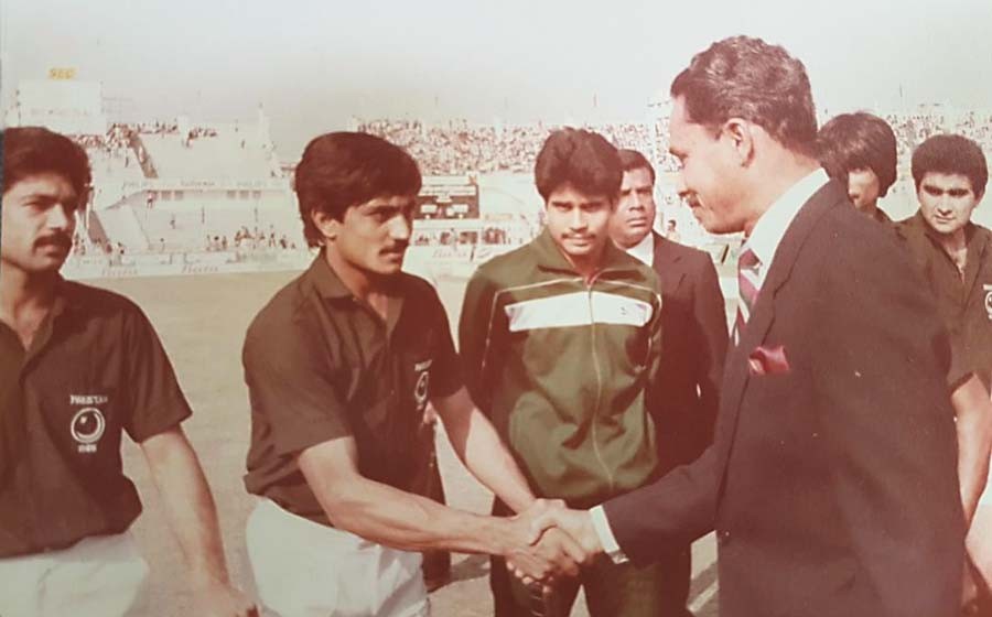 Pakistan won the Hockey World Cup in India in 1982, but four years later they finished 11th in 1986, the worst ever performance then. Pakistan also won the Gold medal in Los Angeles Olympics, 1984. A gold medal in 1982 Asian Games and three editions of Asia Cup in 82, 85 & 89.