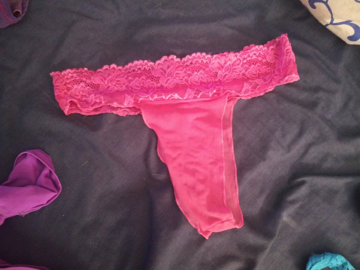 TheRealOpalMoon's tweet photo. If You want a sweet pussy juice soaked pair of panties dm me $20 each or 2 for $35 &amp; Ill pay shipping 😈

[ femdom fetish findom find underwear panty lace ] https://t.co/BUYHyQReKi