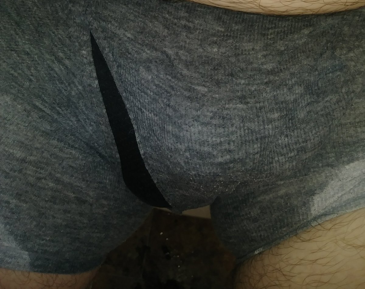 @Jack85314187 @GayPissPPV @OliGaySexPornX @SpainRa @USAPiss @ThiagoLinsIgua @pisslover951 @men_piss Kept 'forgetting' to get my underwear off before i started to piss