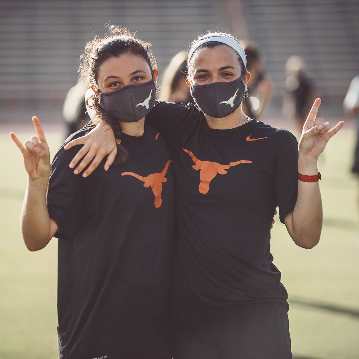 Hey Coach <a href="/joffe40/">Howard Joffe</a> &amp; <a href="/TexasWTN/">Texas Women's Tennis</a>, how about a little “soccer tennis” challenge match sometime down the road?! #TexasFamily 🤘