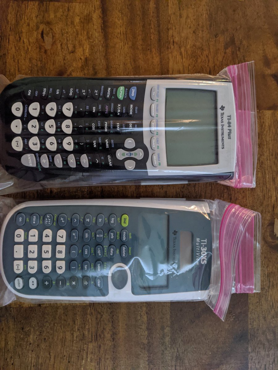 PlemonsJennifer's tweet photo. Pass it on...For all those Math Teachers out there that need to keep their calculators clean this school year...Quart Size bags does the trick!! Nice and easy to wipe down!! https://t.co/EPzQ9ISkVQ