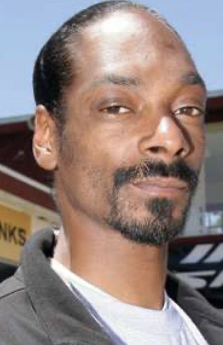 Never realised how Habesha he looks. Snoop Dogg is clearly Ethiopian