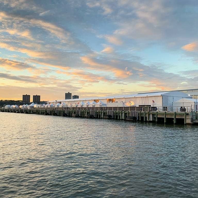 ⛺ Throwback to perfect tent views 🌤 

#tbt #iliketents #tents #nyc #eventprofs #tenting #wishiwasthere #tentrentals #eventrentals #eventpros