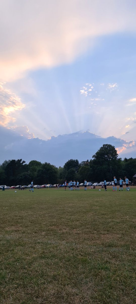 Lovely evening for it ⚽️