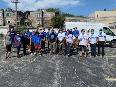 LurieHCN's tweet photo. We are ONE CHICAGO! Let's keep in clean together. Thank you for volunteering today! @mbmhmc #KECS #Healthycommunities #community #CleanUp https://t.co/l3ssRTG6Hq