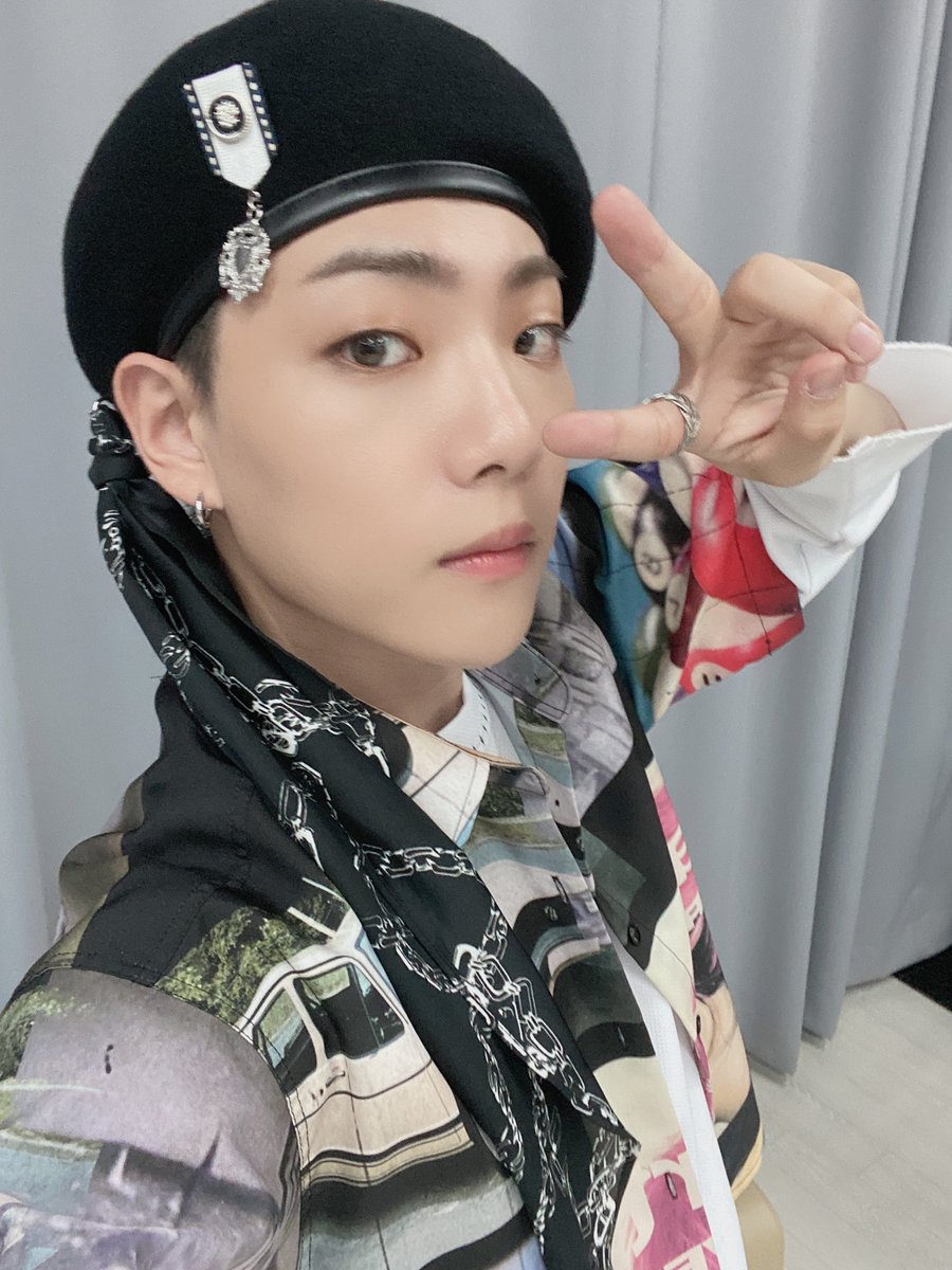 lHATEONF's tweet photo. looking for fuse mutuals im new to fuse twitter hi lets me friends โบ๏ธโบ๏ธโบ๏ธ https://t.co/FaVXBahZax
