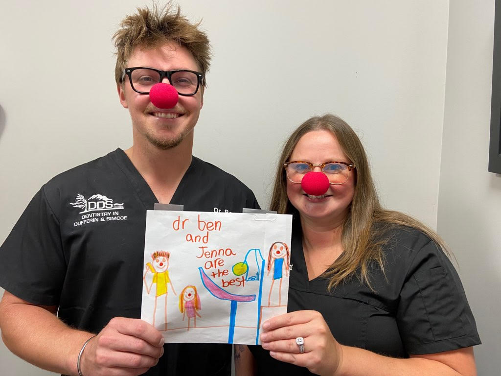 Thanks for the artwork Sophia! 😀 ✏️ You captured Jenna and I perfectly!

DDS COLLINGWOOD.☎️ 705-445-0551 

#OralHealth #DDSCollingwood #BlueMountain #Collingwood #CollingwoodDentist #DentalCare #Smile #HealthyTeeth