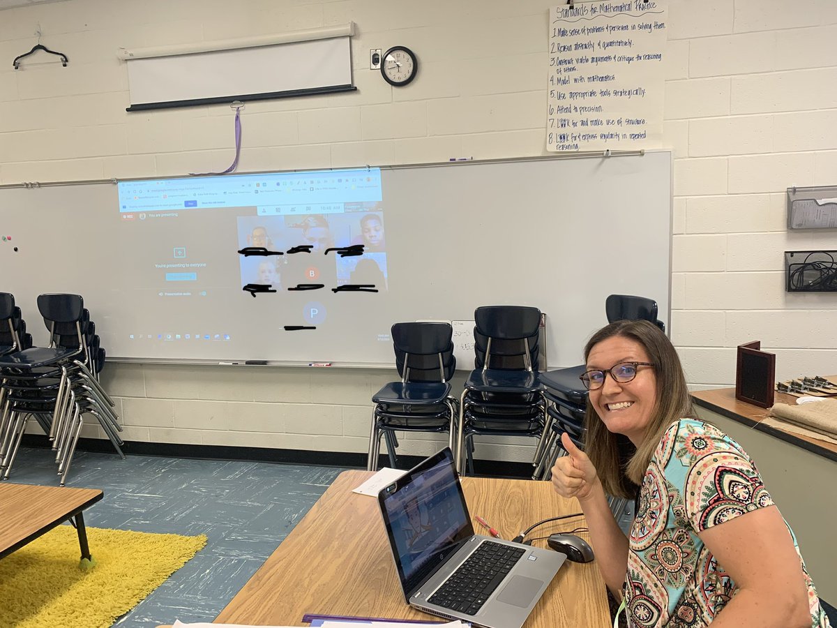 KrystiVeal's tweet image. Practicing for Monday with some student volunteers. I loved seeing these former Titans. ❤️@Kmtfsouthern @Timberridge_HCS #HCSReadytoLearnChallenge