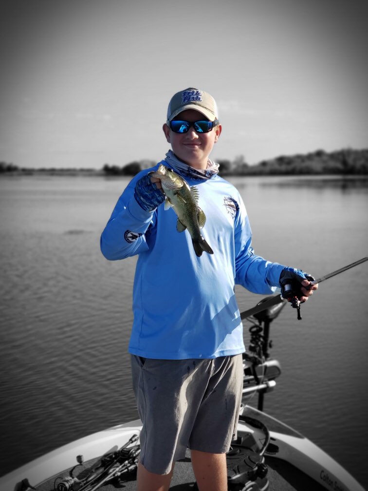 cole24299's tweet photo. #throwbackthurseday catch, pic, release!
@froggtoggs @froggtoggsfish @trikfishlines @accucull  @bassmanspinnerbaits 
@xzonelures @billlewisfishing 📸: @lissaannmedia
#fishinglife #bassfishing #wildflorida #froggtoggs #bassfishingismylife #anglerlife #bucketmouth #fishing https://t.co/B8wTwlTVCm