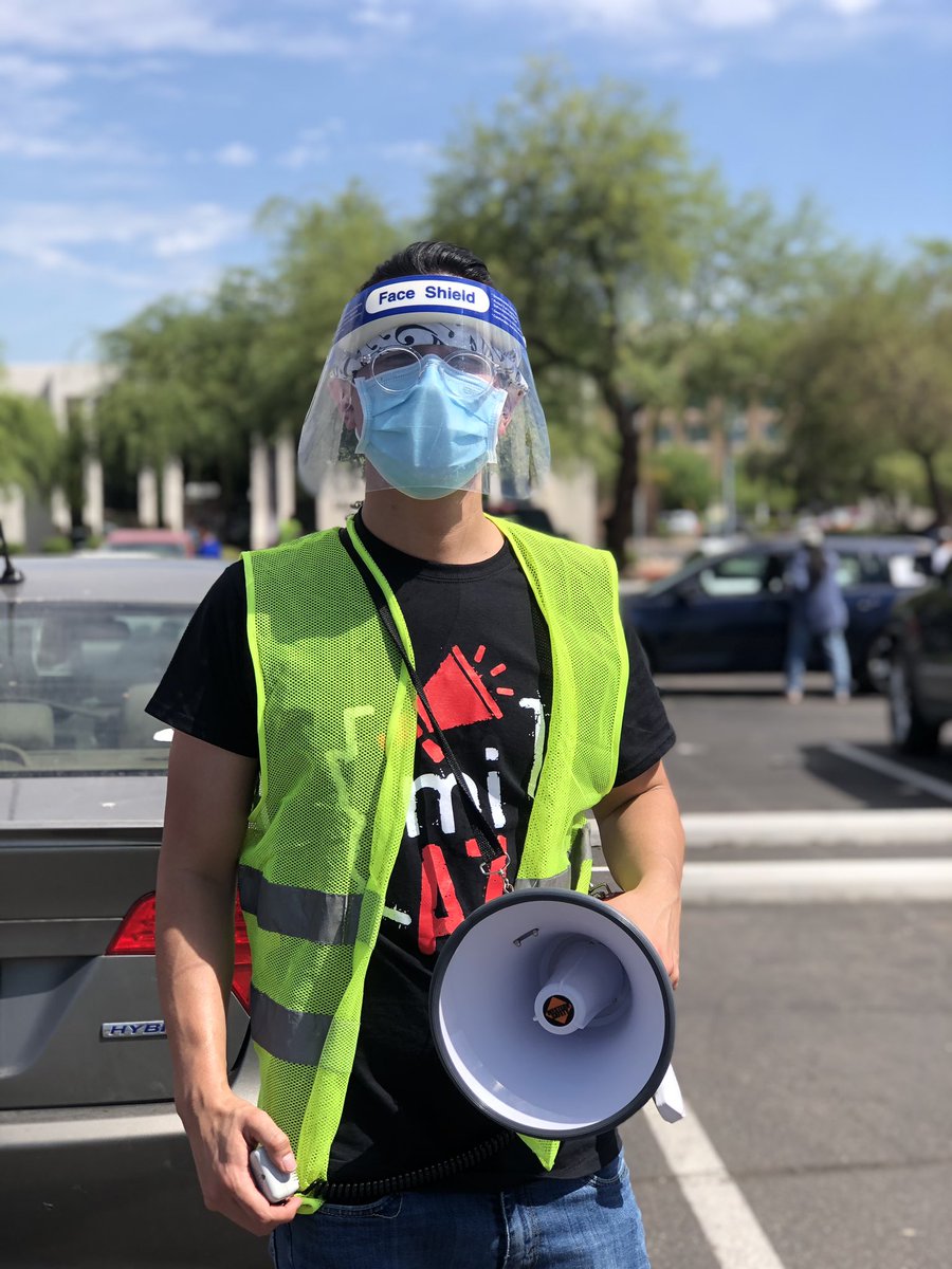 phoenikera's tweet photo. Arizona organizations launched A Million Voters March to the Polls today! An effort of five organizations focused on turning out POC and young voters! 🙏🏽 @MiFamiliaVota @LUCHA_AZ @case_az @OVOV_AZ @ChispaAZ A GANAR!!! ✊🏽🌵🔥 #AZReady https://t.co/Pv6OAd8FPn