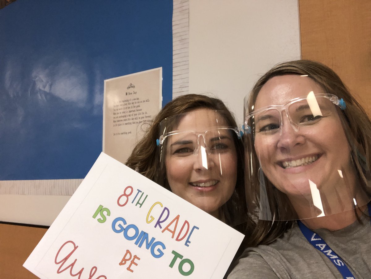 Vams8th's tweet photo. We are so happy to have our kids on campus! @VAMiddleSchool @vanalstyneisd #vamsteach https://t.co/h4hUCh5NSF