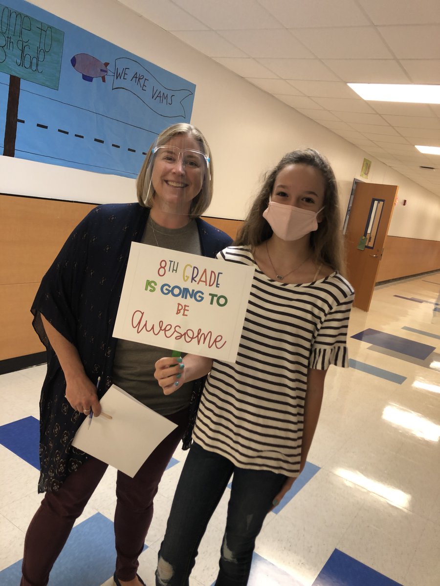 Vams8th's tweet photo. We are so happy to have our kids on campus! @VAMiddleSchool @vanalstyneisd #vamsteach https://t.co/h4hUCh5NSF