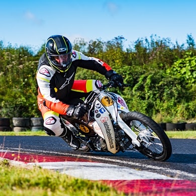 Linksmc's tweet image. A few more photos from the weekend and test day at whilton mill #linksracing #eastmidlandsolutions #rebelprint#linksmotorcycles #akroofing #buildbase