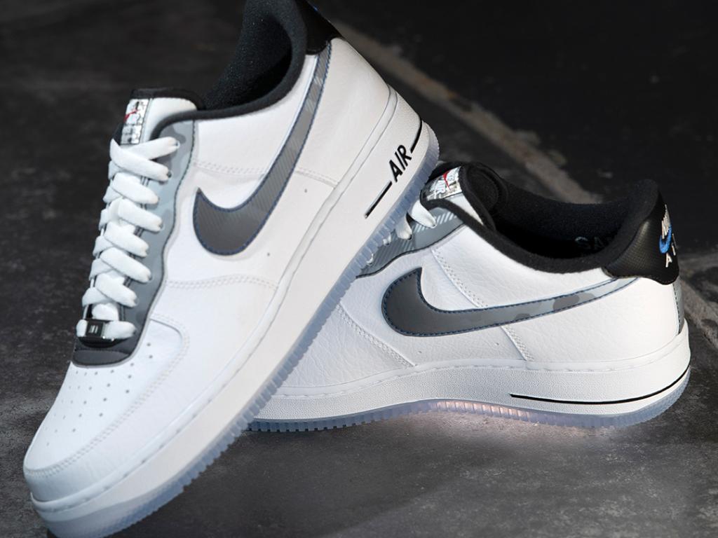Foot Locker on "Classics with twist! #nike Air Force One 'Remix Pack' drops 8/15 https://t.co/5XIadtxDz6" / Twitter