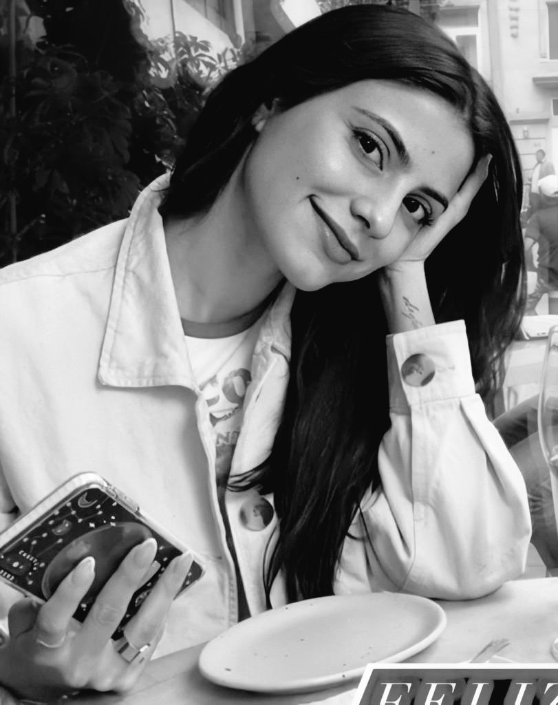 bebé hermosa que se merece todo

FELIZ CUMPLEAÑOS BÁRBARA