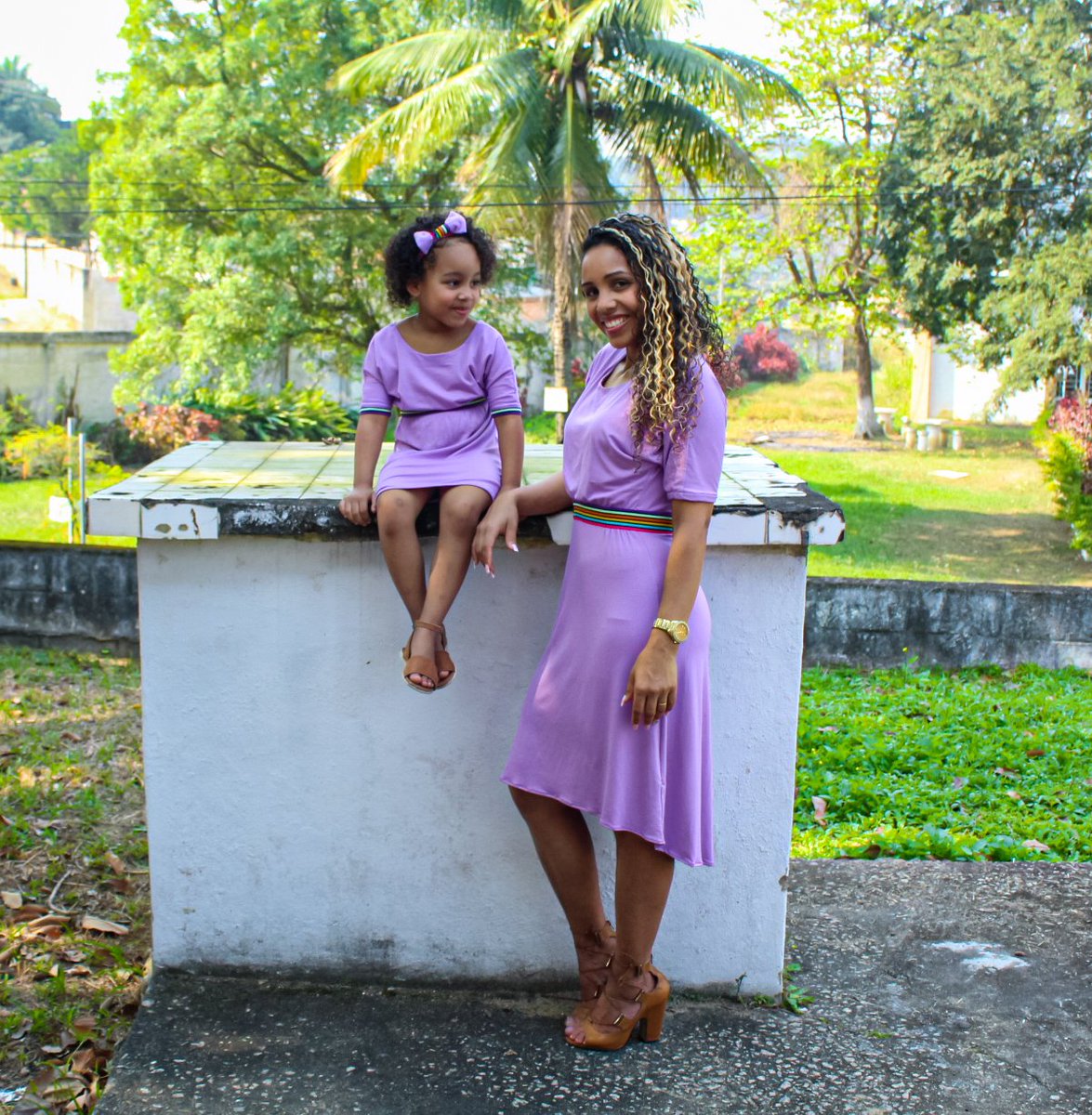 eujessica_costa's tweet photo. Ela é muito mais do que um dia eu pedi a Deus!

Look mãe e filha @paulaterraatelie
Registro lindo pela lente @leo_fotos1015

#talmaetalfilha #meumundorosa #amorincondicional https://t.co/qEyB8DgPbR