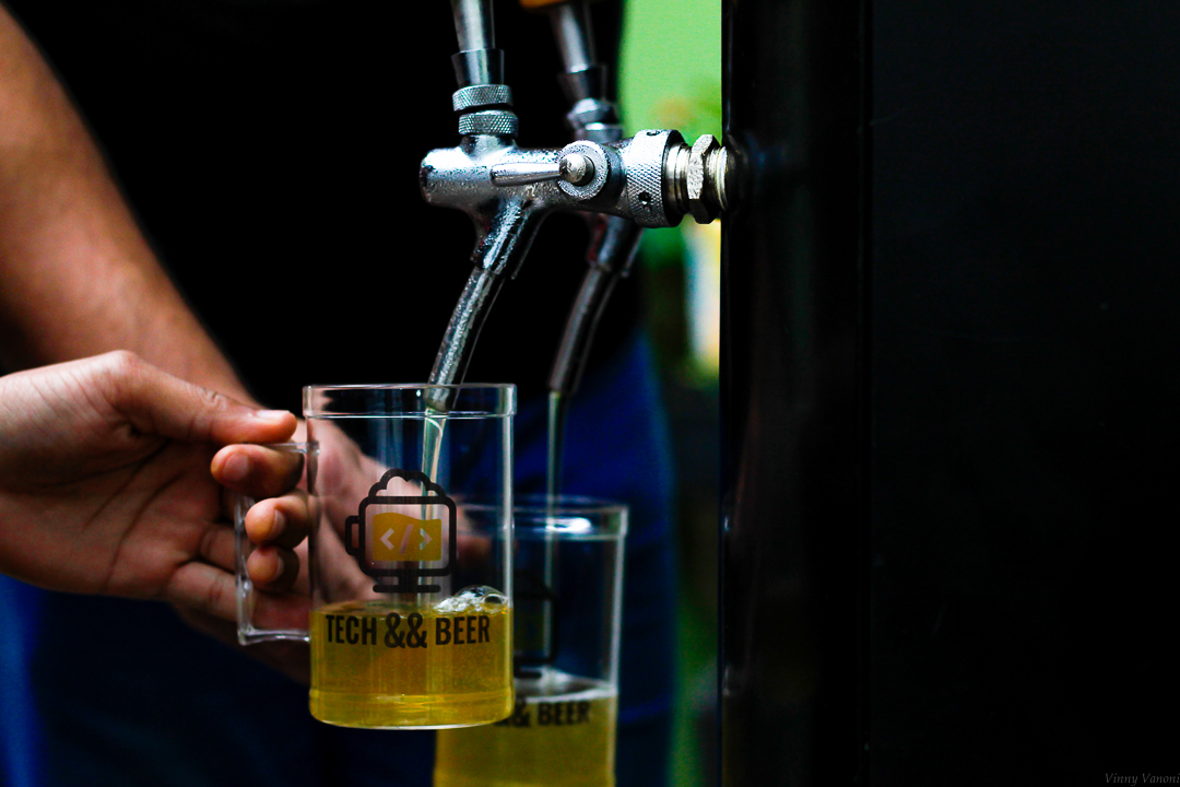 TechBeerPoA's tweet photo. Hoje é dia de matar mais um pouquinho da saudade e preparar o coração que em breve teremos novidades do próximo Tech&amp;&amp;Beer. 

#tech #beer #tbt #Tecnologia 

🍻🍻🍻🍻🍻🍻🍻🍻🍻🍻 https://t.co/6O7mQDbgAk