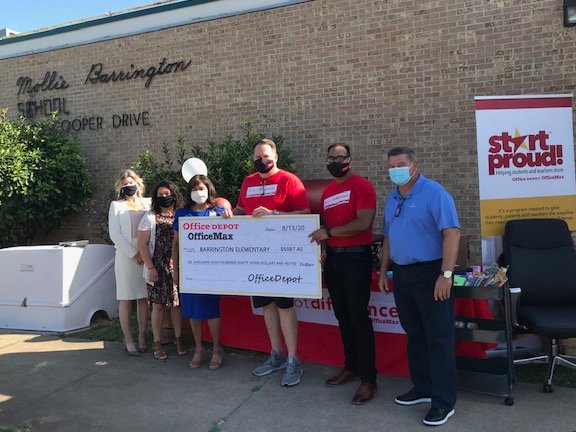 AustinEdFund's tweet photo. Have we said how much we ❤️ @officedepot?! Thank you to the entire team for partnering with @AustinISD to provide Barrington Elementary @BEMustangPride students with backpacks full of supplies to help them #StartProud this school year. #depotdifference #InvestinAISD https://t.co/sqv9xQfJio