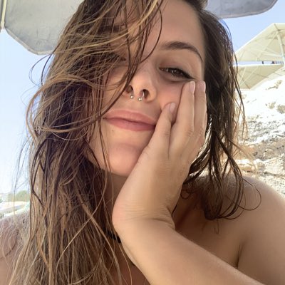 TamaraPrieto16's tweet photo. #NuevaFotoDePerfil https://t.co/U6dJeJi1Zp