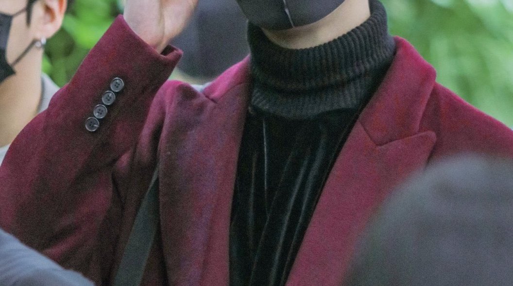 "who in ______" but it& #39;s actually ateez : a thread