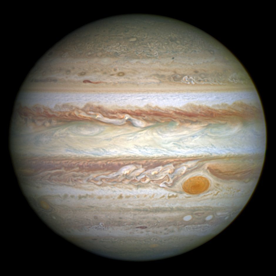 Jupiter- my favourite planet to observe, so big that it doesn’t orbit the sun- the sun and Jupiter orbit a point slightly above its surface called the barycenter! It’s known for its swirling storms and multitude of moons- I couldn’t decide which floof! #ThePlanetsAsCats  #Jupiter