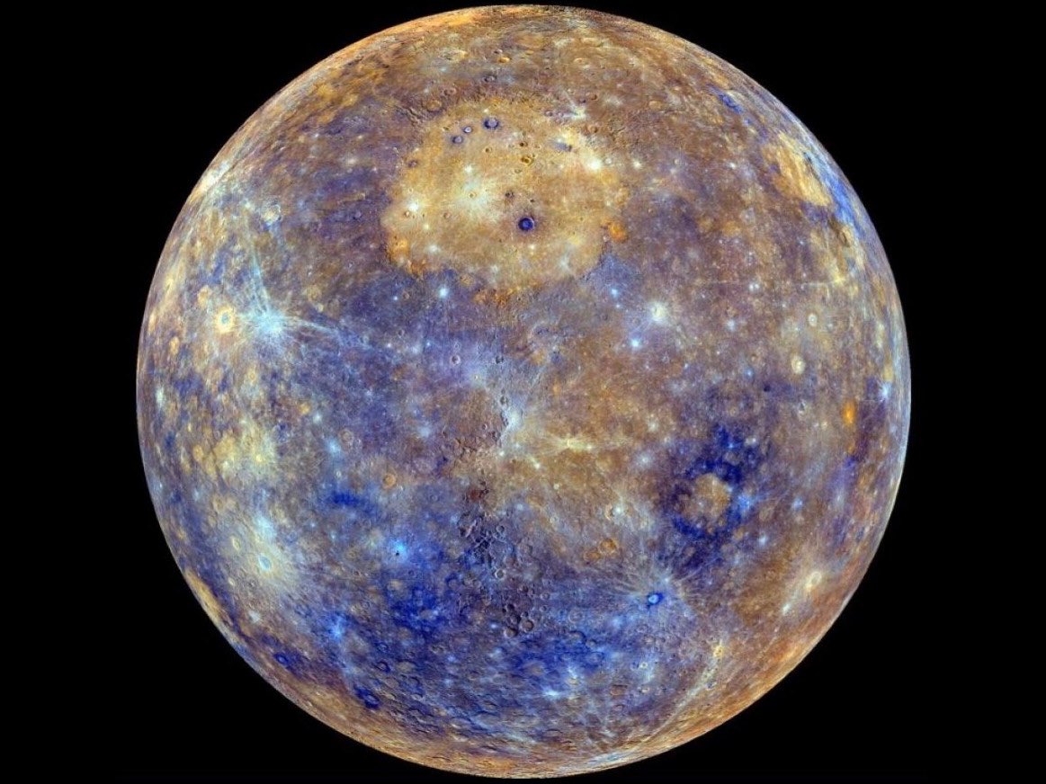 Back to the inner planets is Mercury, the closest planet to the sun (though not the hottest- Venus’ CO2 atmosphere takes gold at 463C- 30 degrees more than Mercury! It looks dull and grey to the eye, but in false colour it’s full glory is revealed!  #ThePlanetsAsCats  #SpaceCats