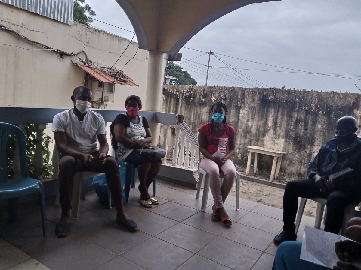 #REUNION_OPERATIONNELLE👇

Ce Jeudi 13 Août 2020,  au deuxième Arrondissement d'Owendo,  le Fédéral #Léonce_Agondjo a présidé une réunion opérationnelle avec le bureau fédéral et les secrétaires de section.
#PDG2R
#SPE
#la_R