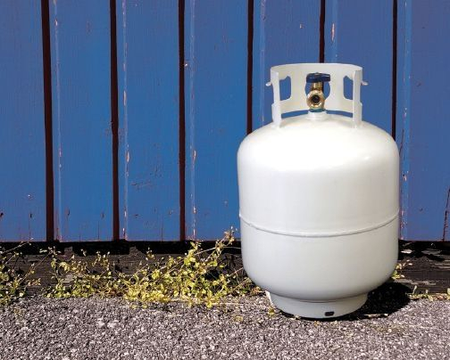 nokeyunderscore's tweet image. Don't let an empty tank ruin your BBQ! Swing by Sholes Ace Hardware &amp;amp; Supply to get a refill stat! You can find us at 633 Washington Street, Coventry, RI 02816.