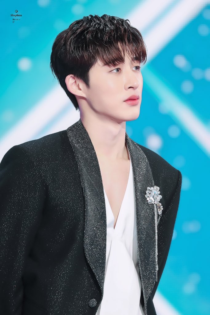 hourlyhanbin's tweet photo. #HANBIN #김한빈 #비아이 https://t.co/L1FCfI1Jxz