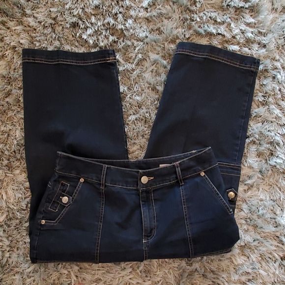 boyntonbargains's tweet photo. https://t.co/680iPpnU6D #poshmark #poshmarkseller #shopmycloset #pappagallo #pappagallojeans #capri #caprijeans #bluejeans #poshparty #poshstyle #poshmarkstyle https://t.co/s6uMSkhzB1