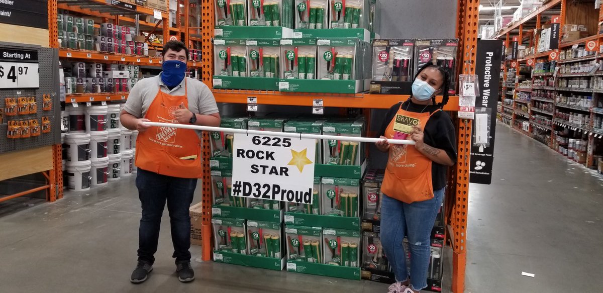 A big thank you to Deja for keeping us in-stock! #D32Proud ROCK STAR ⭐️ <a href="/V_Soto_G/">Vanessa Soto-Garcia</a> <a href="/AnthonySantosHD/">Anthony Santos</a> <a href="/hmalak/">Sam</a> <a href="/JasonArigoni/">Jason Arigoni</a>