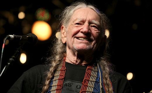 EMELY NAVAIRA tweet media