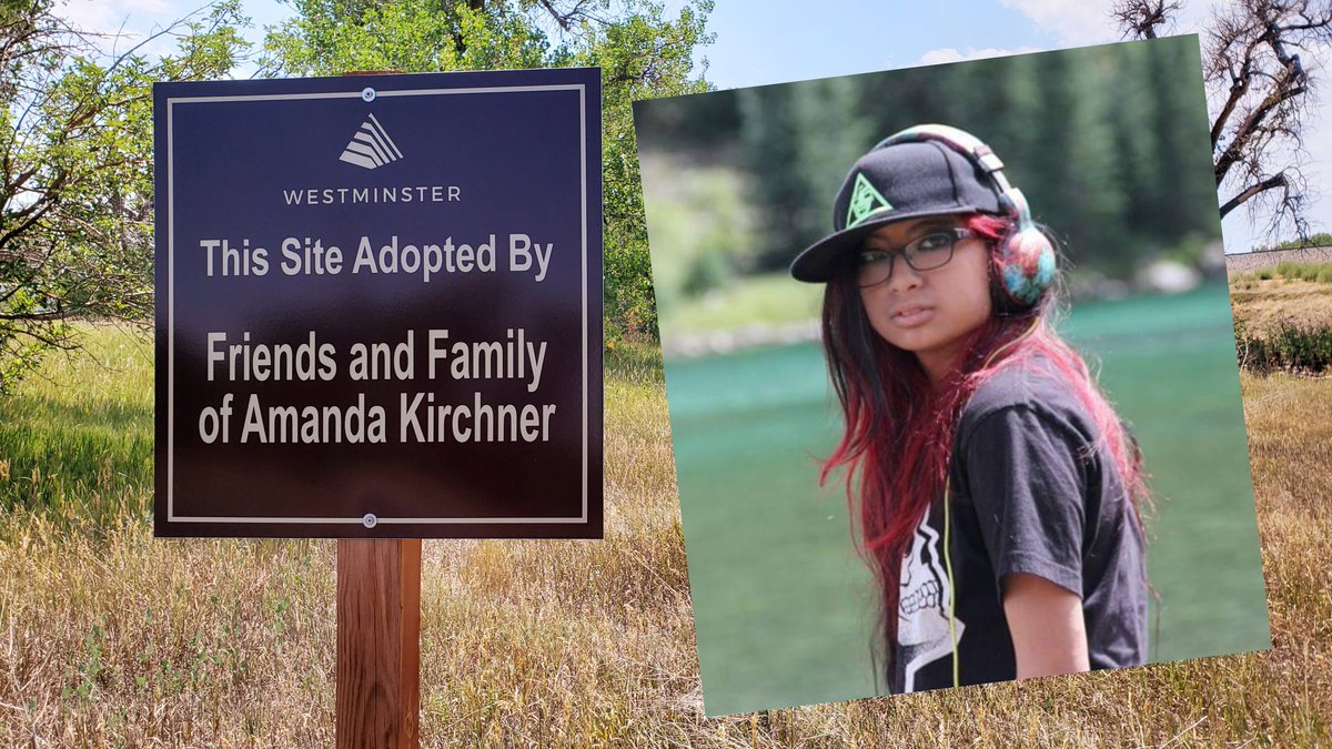 MNeitroCO's tweet image. 4 years ago today our daughter Amanda was killed by a train while wearing headphones. We started @OneEarOut to save lives. PLEASE keep #OneEarOut when you're out &amp;amp; about. #TuneInToLife