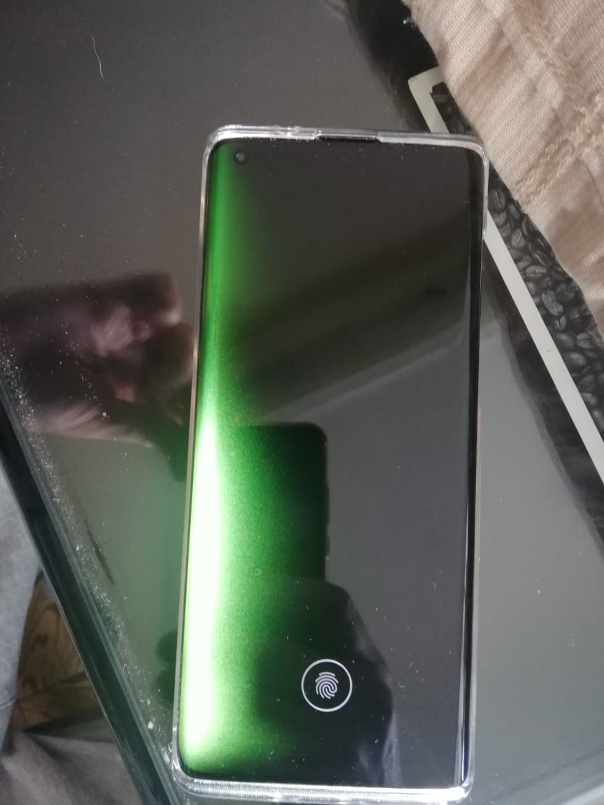 ErkMdO's tweet image. Oye @MotorolaMX van a seguir sin dar solución? Se van hacer responsables por su pésimo equipo #edgeplus @MotorolaSoporte