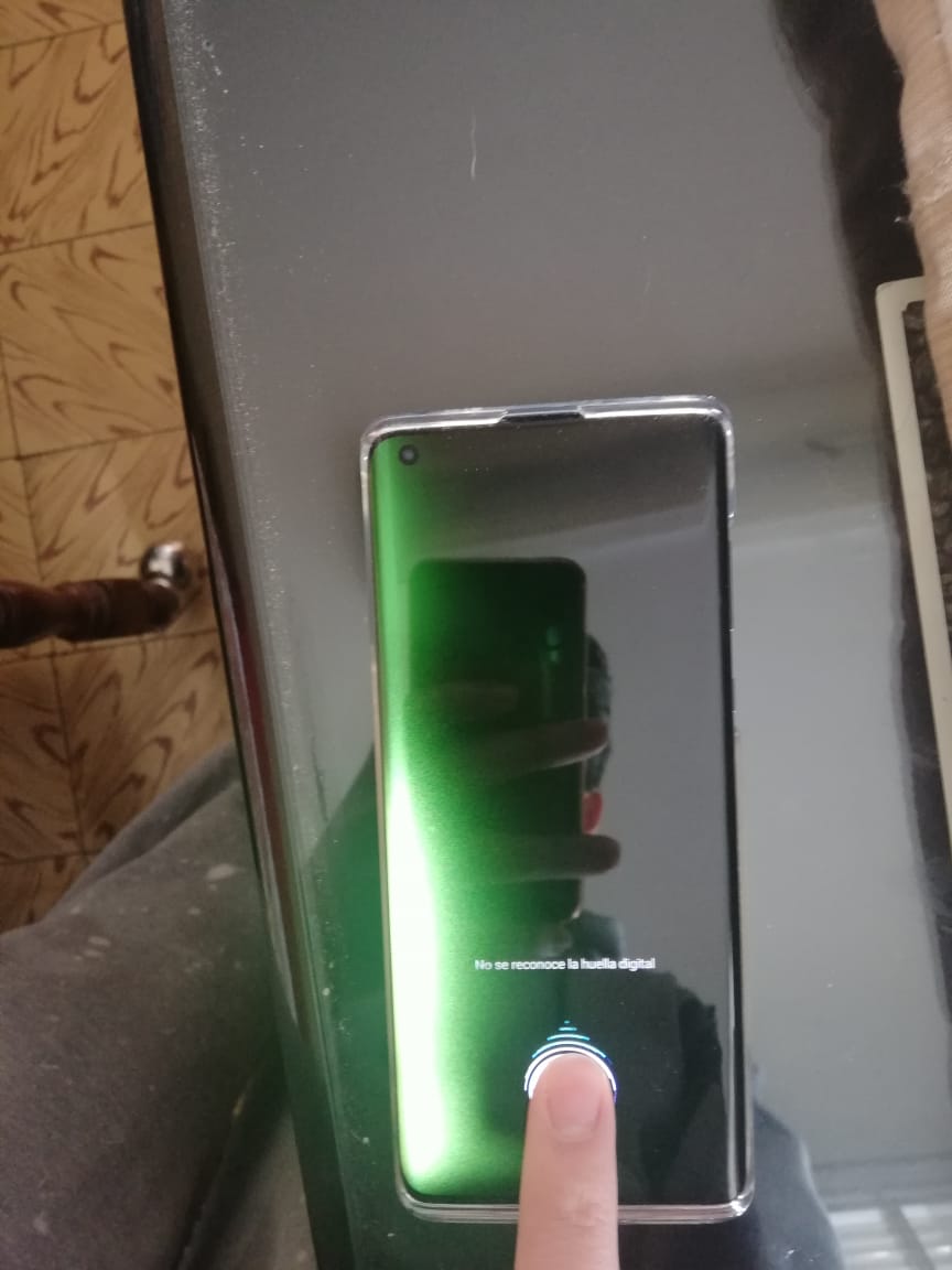 ErkMdO's tweet image. Oye @MotorolaMX van a seguir sin dar solución? Se van hacer responsables por su pésimo equipo #edgeplus @MotorolaSoporte