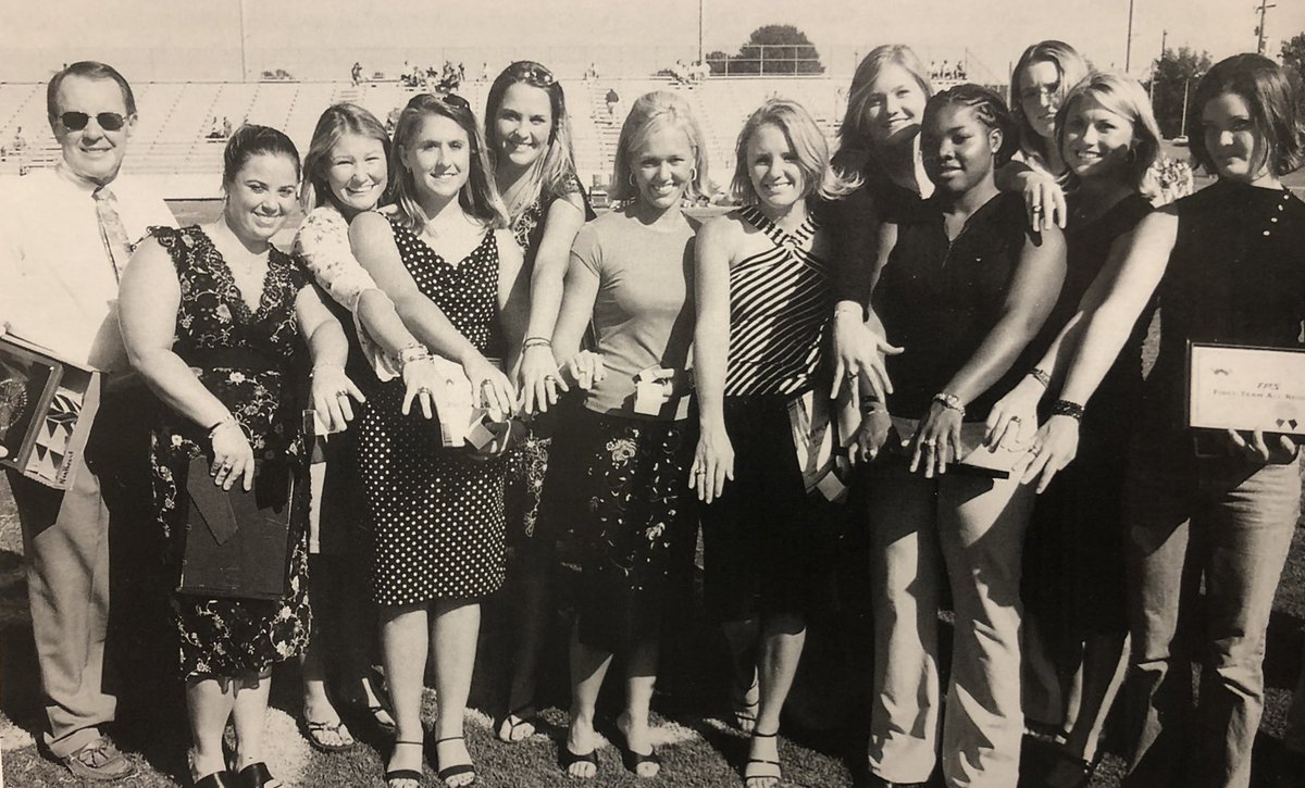 NEMCCTigers's tweet photo. SB | #ThrowbackThursday: @nemccsoftball players & #MACJC Hall of Fame coach David Carnell are presented their 2️⃣0️⃣0️⃣3️⃣ @NJCAA Region 2️⃣3️⃣ championship rings!! #NEMCC compiled a 3️⃣2️⃣-1️⃣7️⃣ overall record that year & also won the #MACJC North Division title!! #TigerPower https://t.co/Y3aM6ARswb