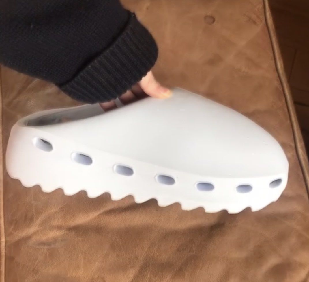 Here’s another look at the Yeezy’s Kanye West has been working on