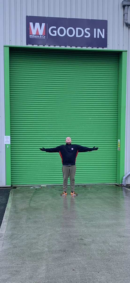 manchestereveningnews.co.uk/news/greater-m…
So this our Mark friend and warehouse supervisor.
He’s in a bad way in hospital after trying to stop thieves who burgled his house from driving away in his car.
These thieves could be anywhere in the UK .
Please share for me people🤍