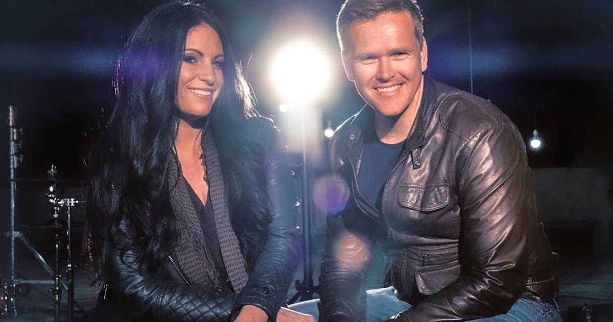 UITEINDELIK KAN EK DIE SEËN MET JULLE DEEL! 
GOD IS GOED VIR SY KINDERS! 
Seën SUID AFRIKA
Seën JOU gesin en JOU familie en JOU Kinders en HUL kinders in JESUS se Naam! AMEN AMEN AMEN AMEN 

youtube.com/watch?v=0_TdJq…