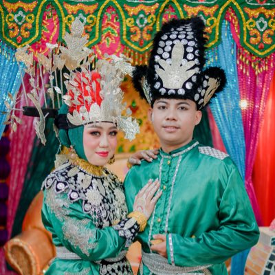 Cicy_Hasan's tweet photo. #FotoProfilBaru https://t.co/SPFRxLzNxG