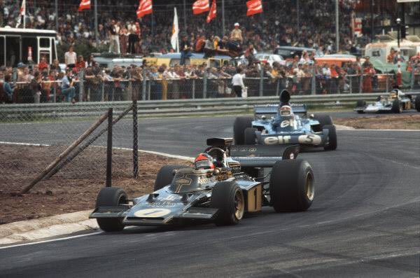 1973 sezonu ilk 6 yarış
Fittipaldi 41, Stewart 37, Peterson 4
Son 10 yarış
Peterson 48, Stewart 34, Fittipaldi 14

Nba Play-in savaşı temsili...