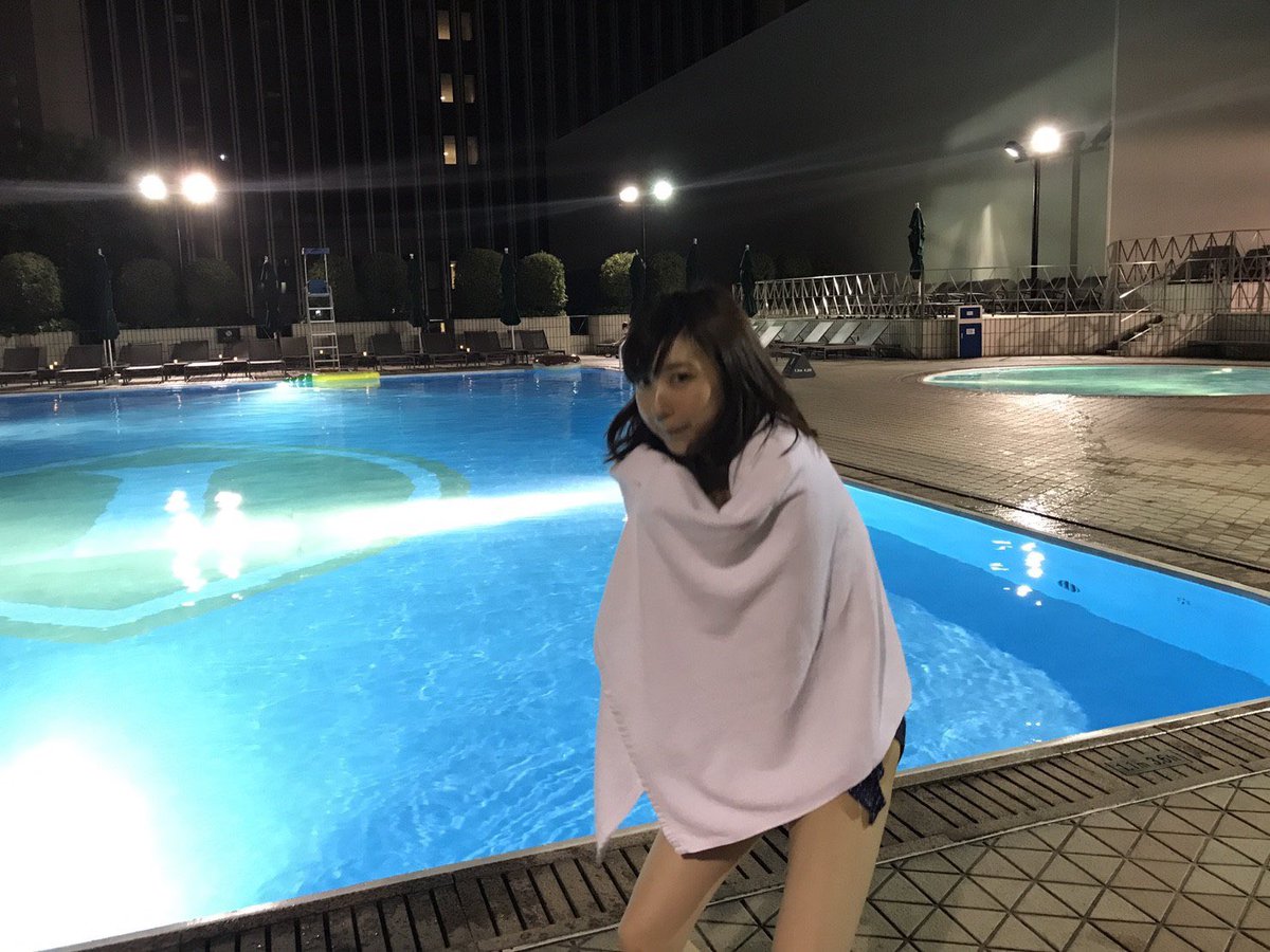 たかつきみほミスflash21審査員特別賞 Na Twitteru 今日は 水泳の日 です 私はカナヅチなので泳げません でもプールはすきです 今日も一日一回投票ぺちしてね T Co Gfkhpytbtg Facebookからシェア投票すると3p入るよ 皆1人1人の力が大事