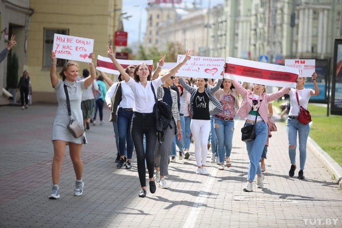 Ce matin nouvelles manifestations à Minsk.Le courage et la détermination du peuple biélorusse sont intacts malgré les violences. #BelarusProtest