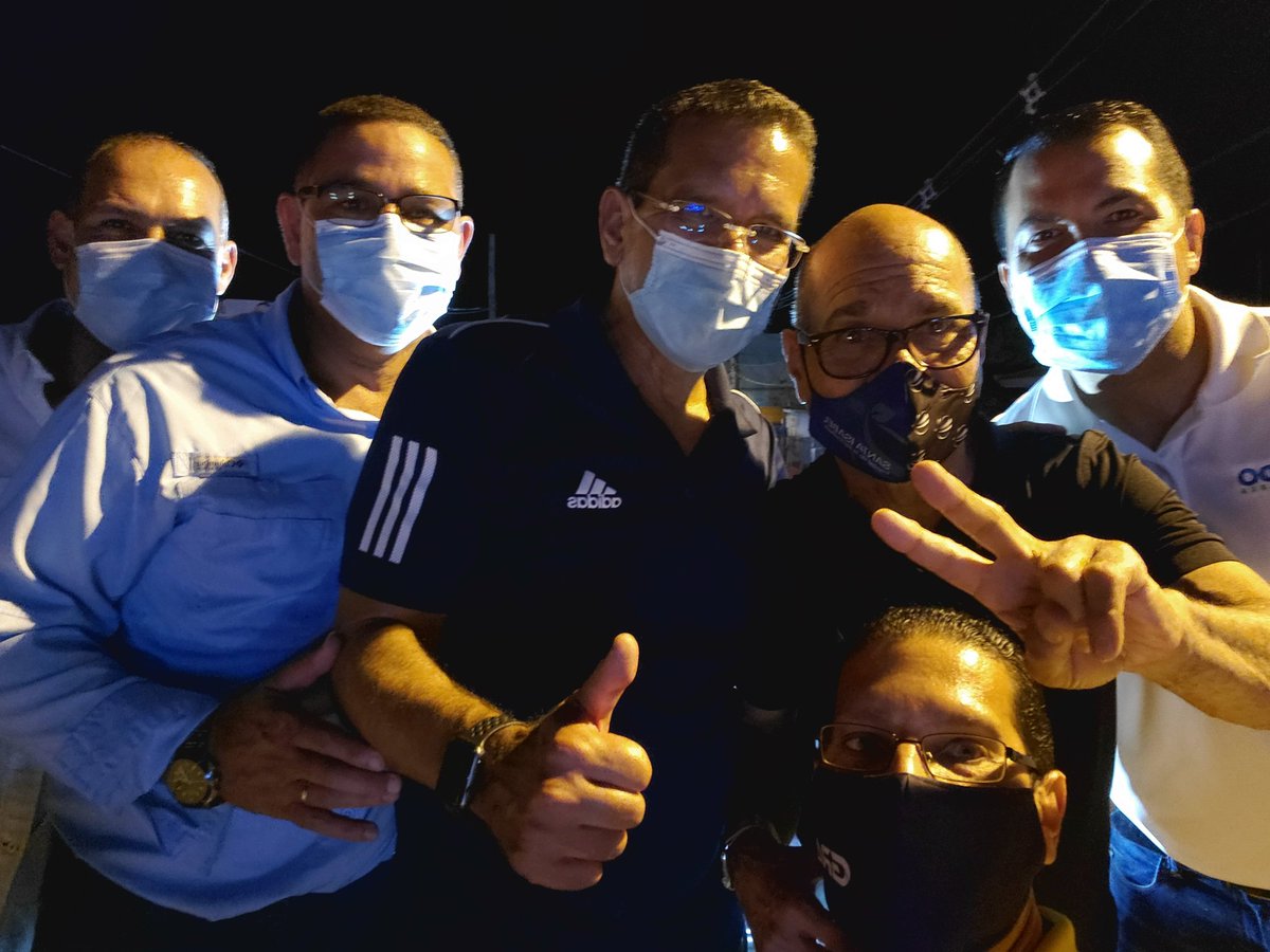 rodrzaguilo13's tweet photo. Cerrando la agenda de la campaña hoy en el sur nos fuimos de rally con .@pedropierluisi mi compañero representante @MClaudioRodrig @chinoroque51 @DrMateo2012 y nuestro alcalde @QuestellQuique en Santa Isabel. 
#Seguimos
#SoyParte #ConPierluisiGanamos https://t.co/8pVCUBix0g