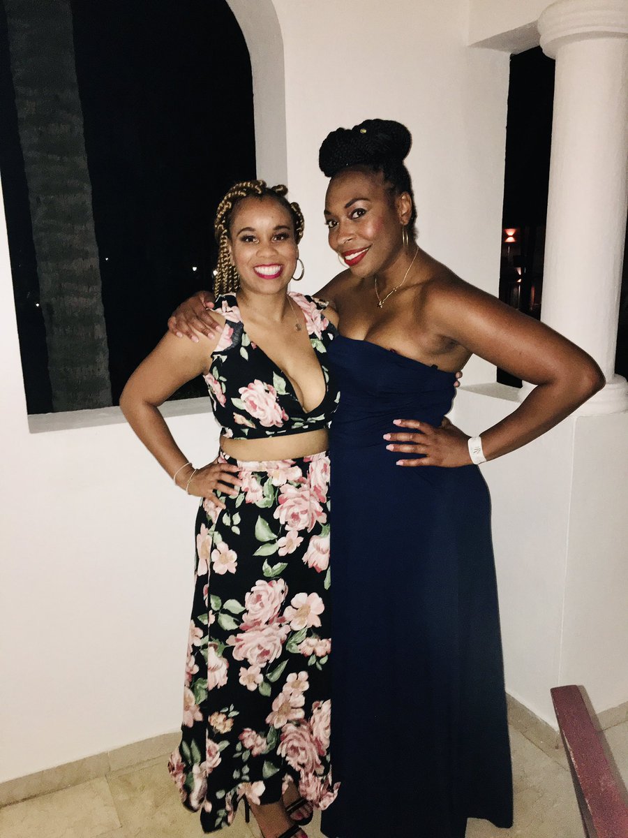TeaWithHoney2's tweet photo. Oldie but goodie 💕 #tbt #sisters #teawithhoney https://t.co/GfaNQz7yjO
