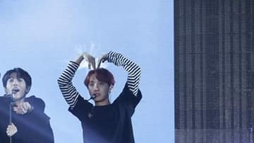 dailyjoonie tweet picture