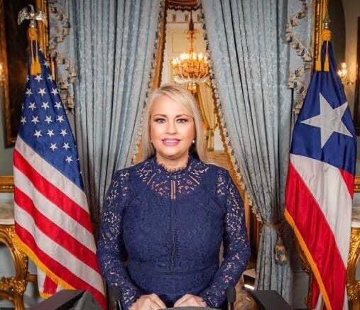 Yowsef93's tweet photo. @crouran Seguro q Pipo nunca ha tenido q pegar manguera en la marquesina NUNCA! Ese es el contraste!! HAGAMOS LA DIFERENCIA!! El domingo SALDRE A VOTAR POR MI GOBERNADORA!!! #Wanda2020 https://t.co/CVM2XSotK8