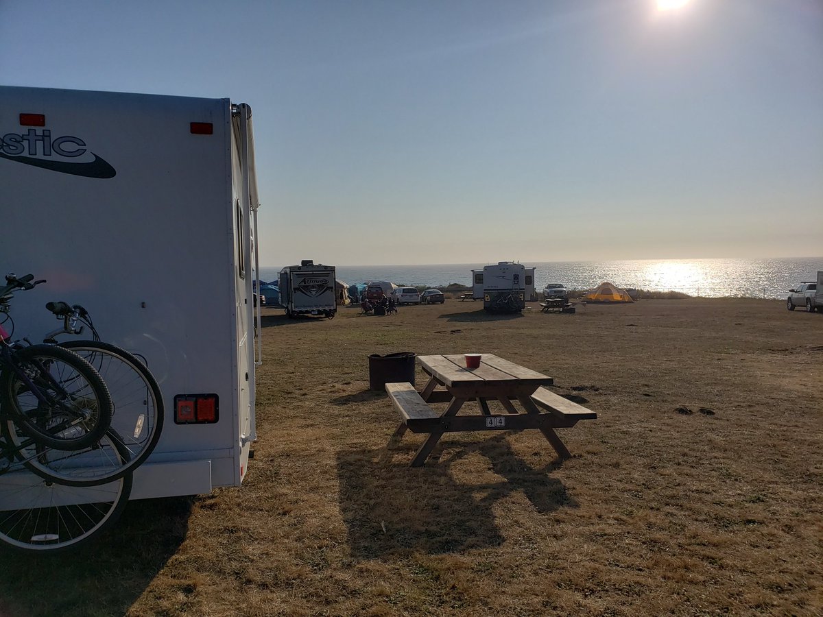 tinyocean_rving's tweet photo. Found a beautiful @CAStateParks right at highway 1 and the shore: #AbalonePoint! This was an awesome "last" full day of our trip! Tomorrow we are going to keep driving south as far as we can get. #RVTrip6 #RV #RVingUS https://t.co/VCh9xp9lUo